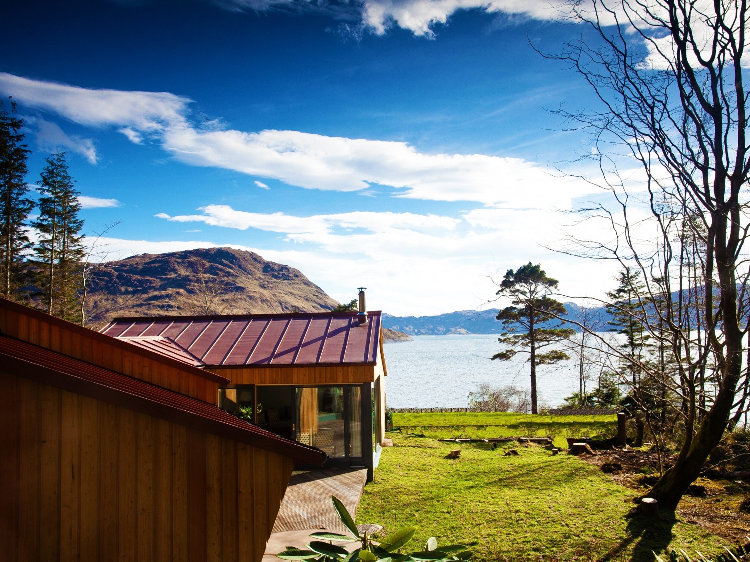 Knoydart Hide