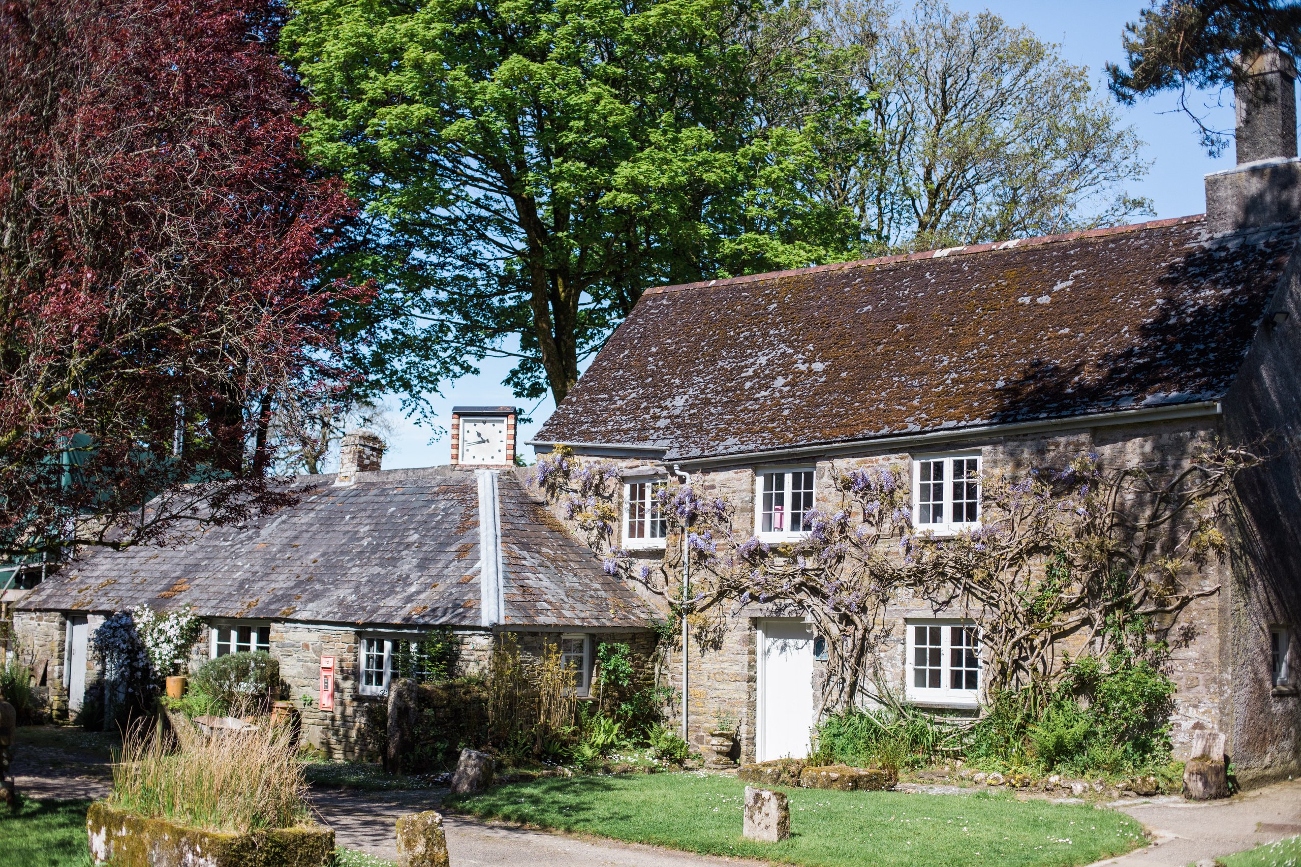Manor Cottage - Image 1