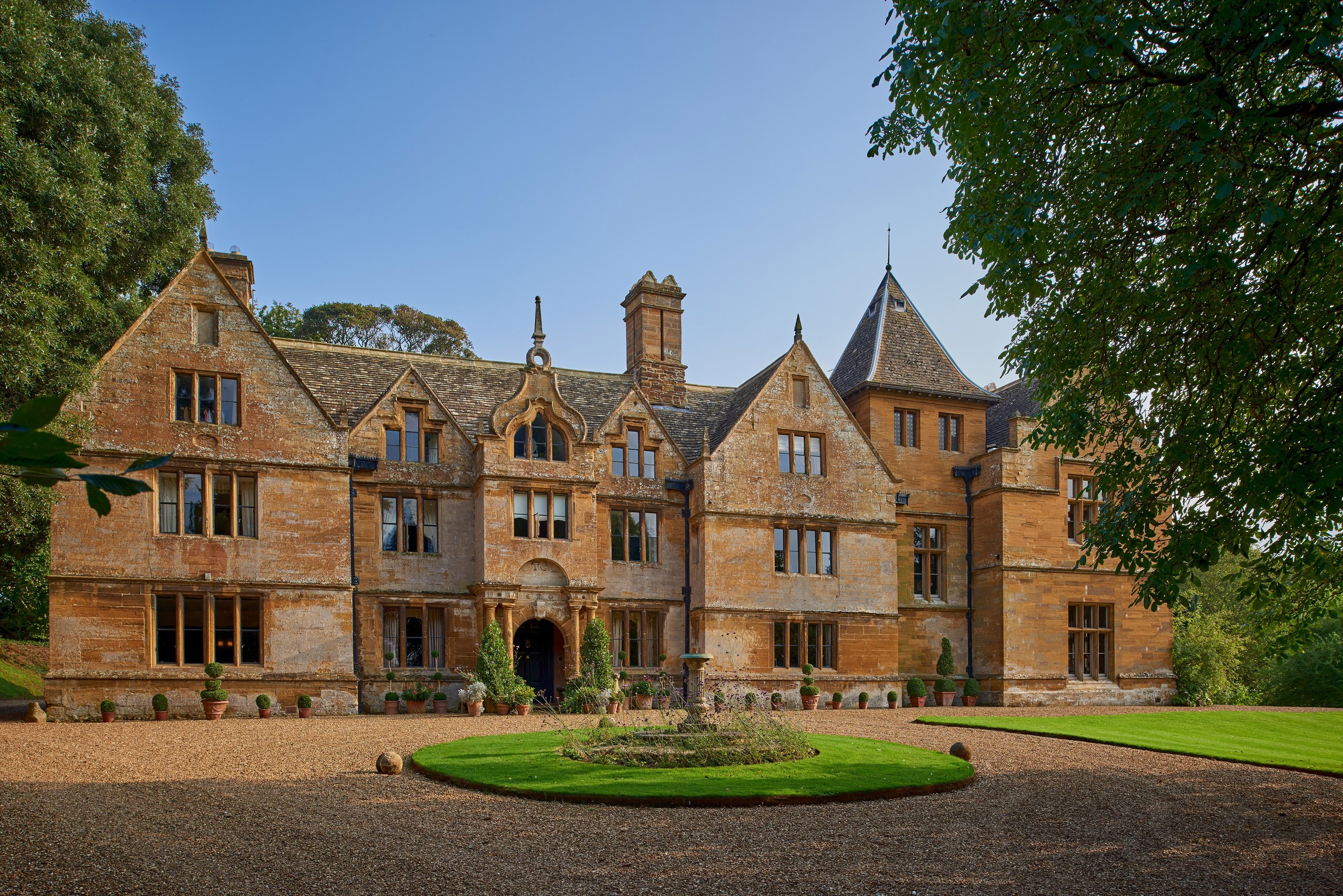 Mears Ashby Hall