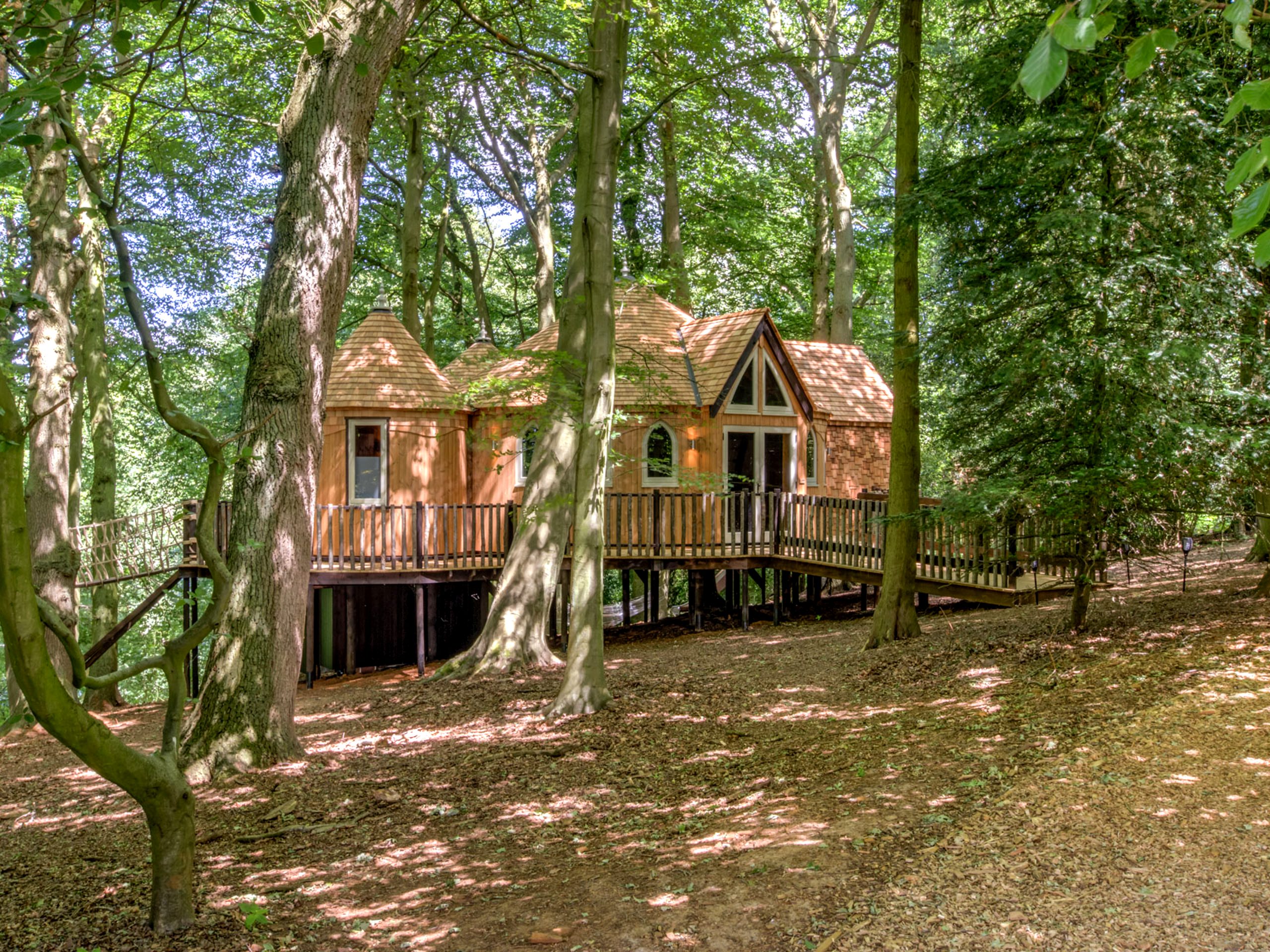 Cedar Hollow Treehouse