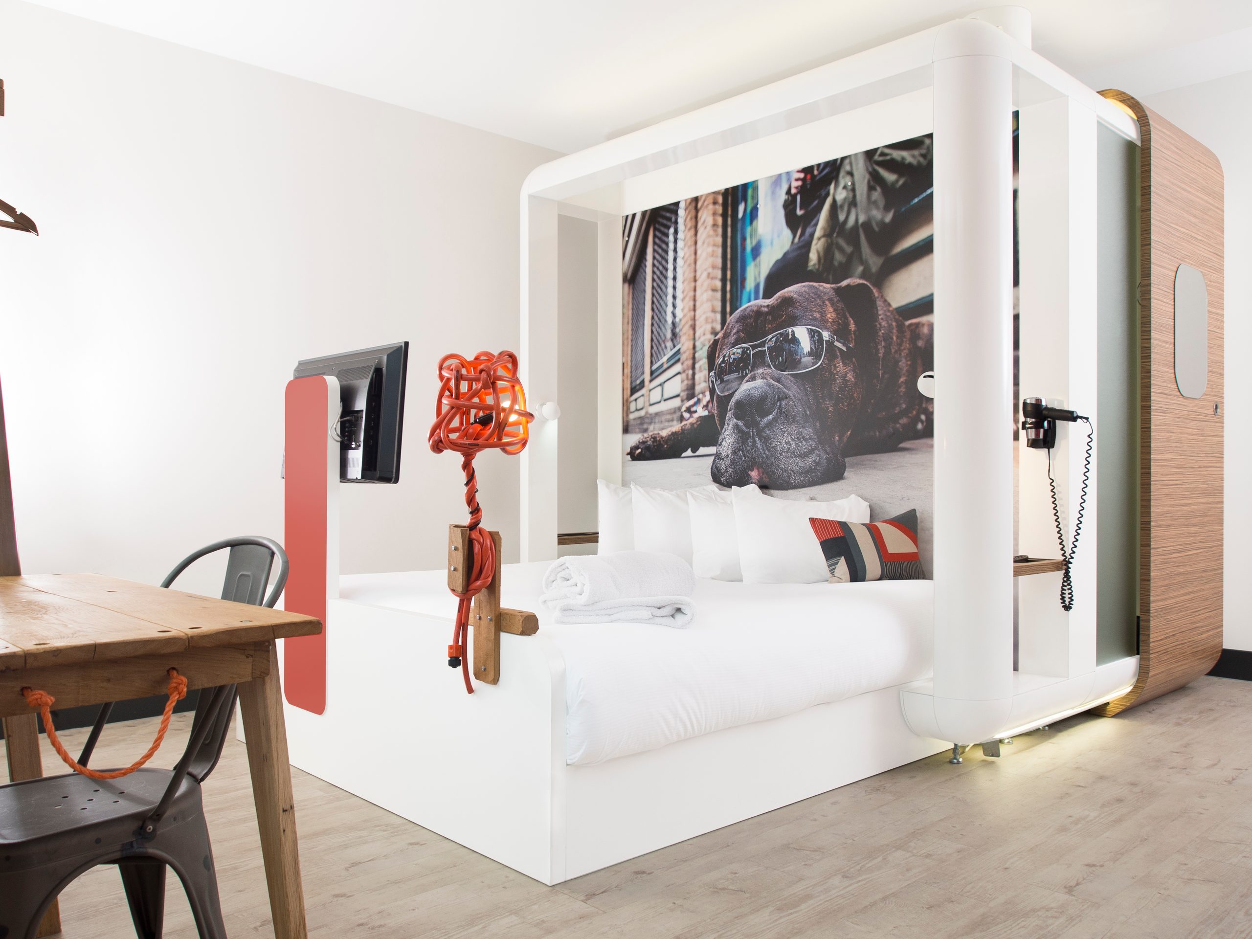 Qbic Hotel London