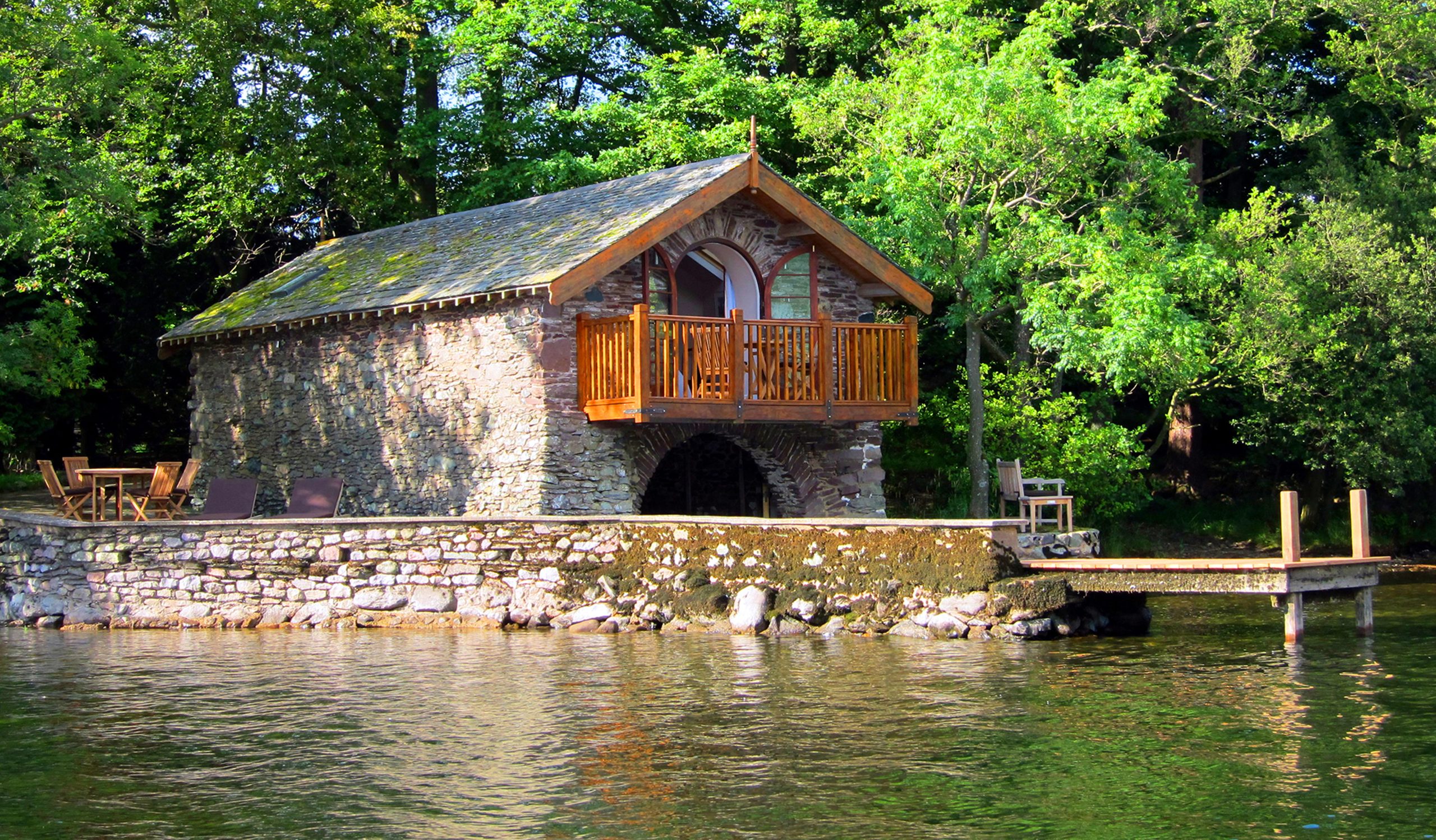 The Boathouse at Knotts End - Image 1