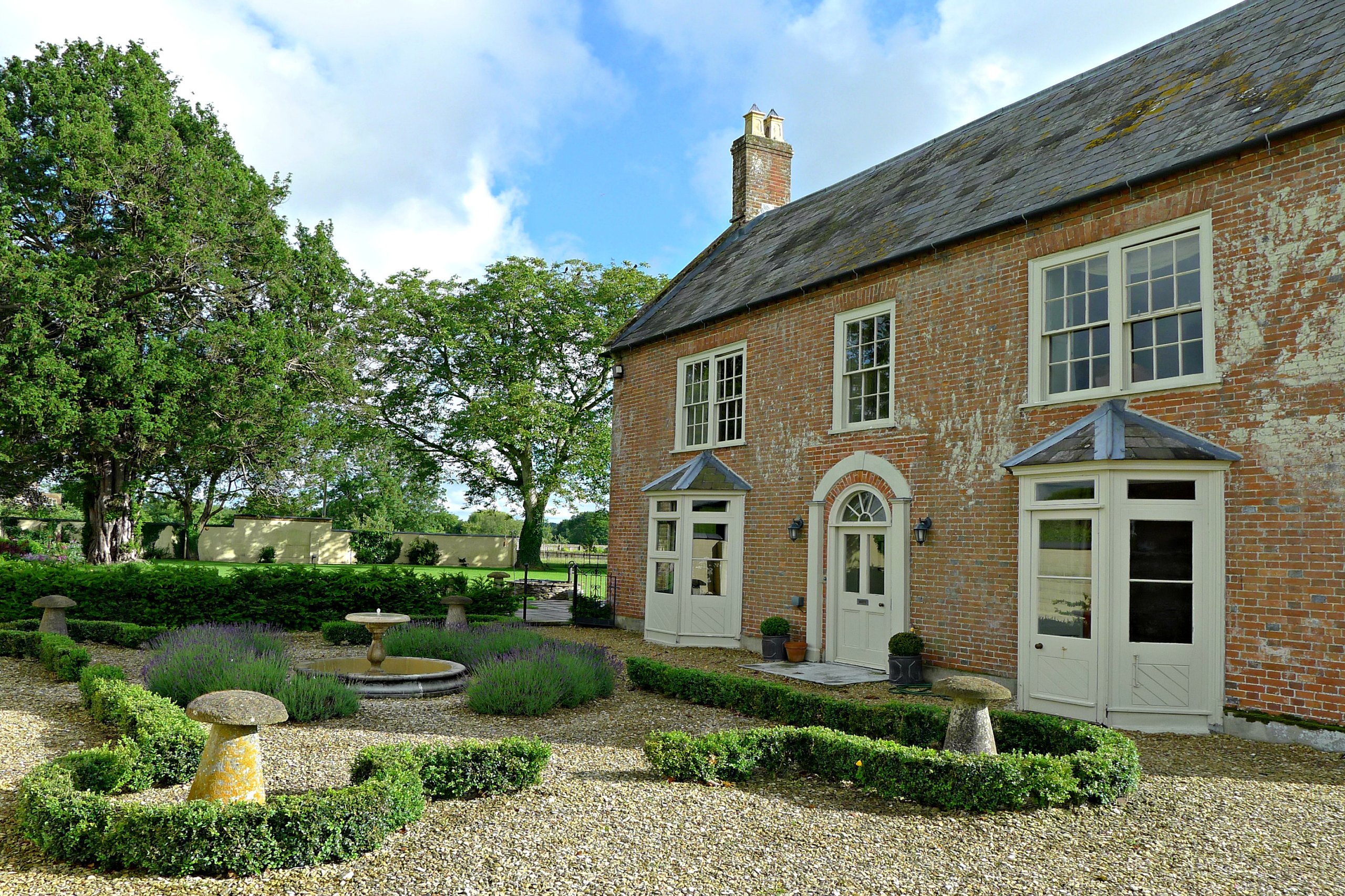 Launceston Farmhouse