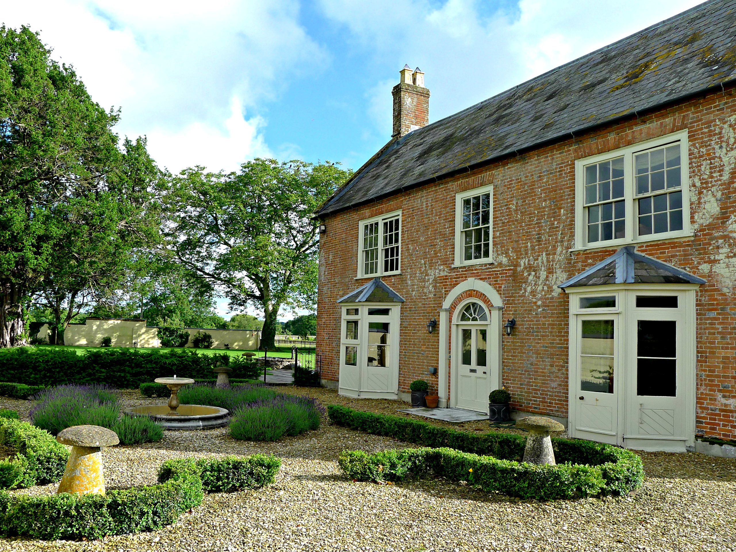 Launceston Farmhouse