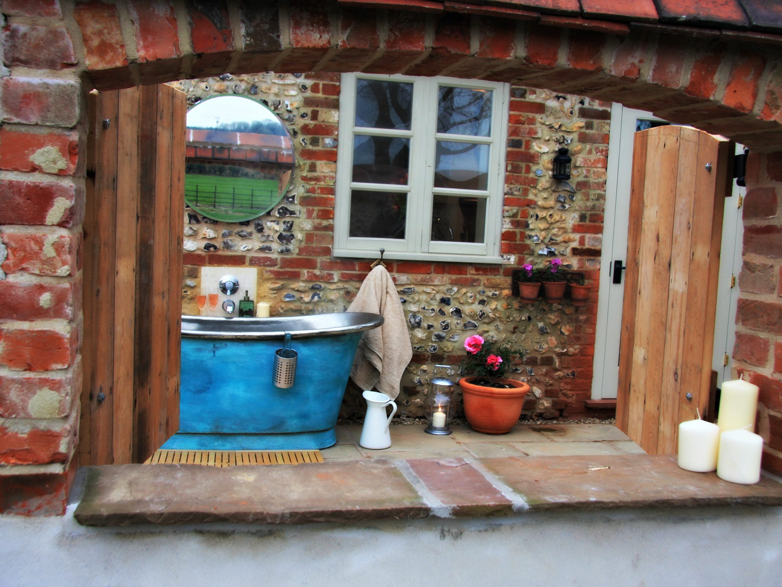 The Bothy and Flint Cottage