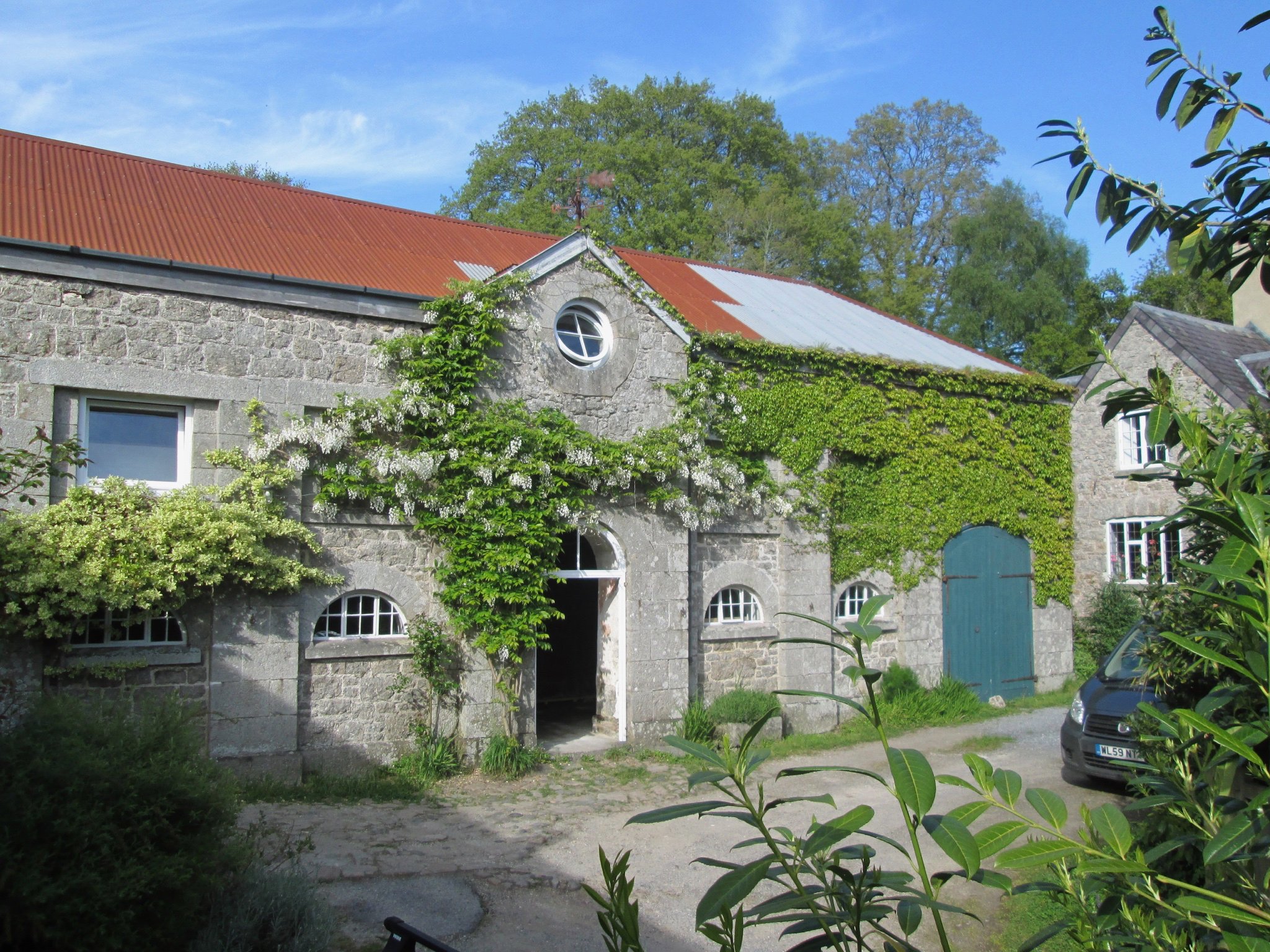 Uphill Coach House