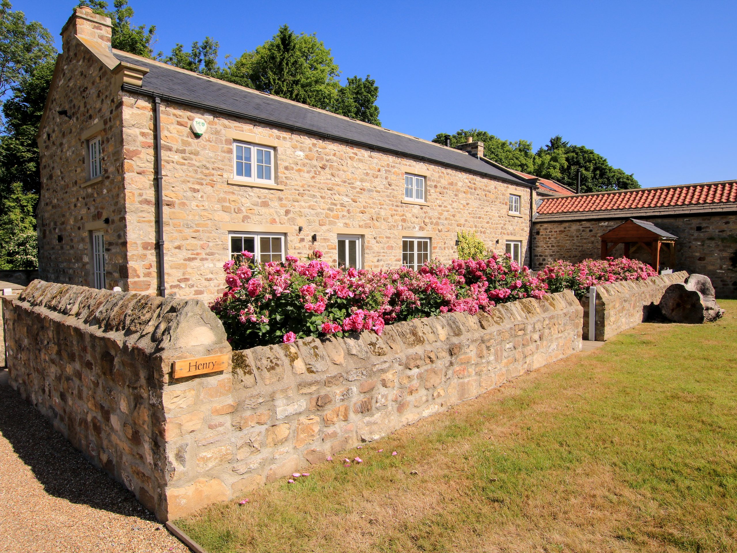 Holly House Farm