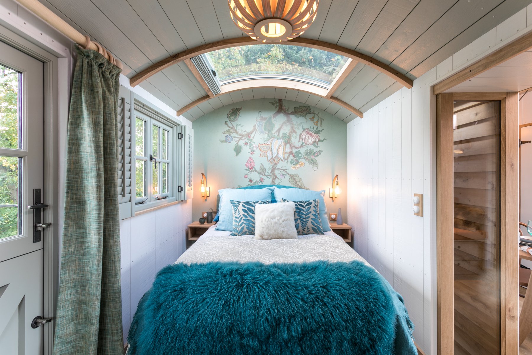 Dimpsey Yonder Shepherds Hut