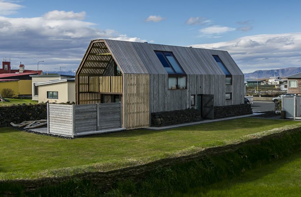 Barn House