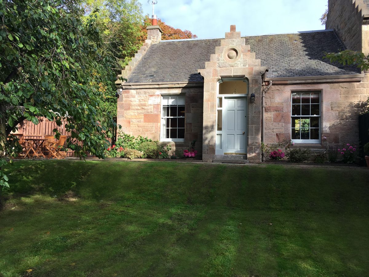 Glenlockhart Cottage Edinburgh