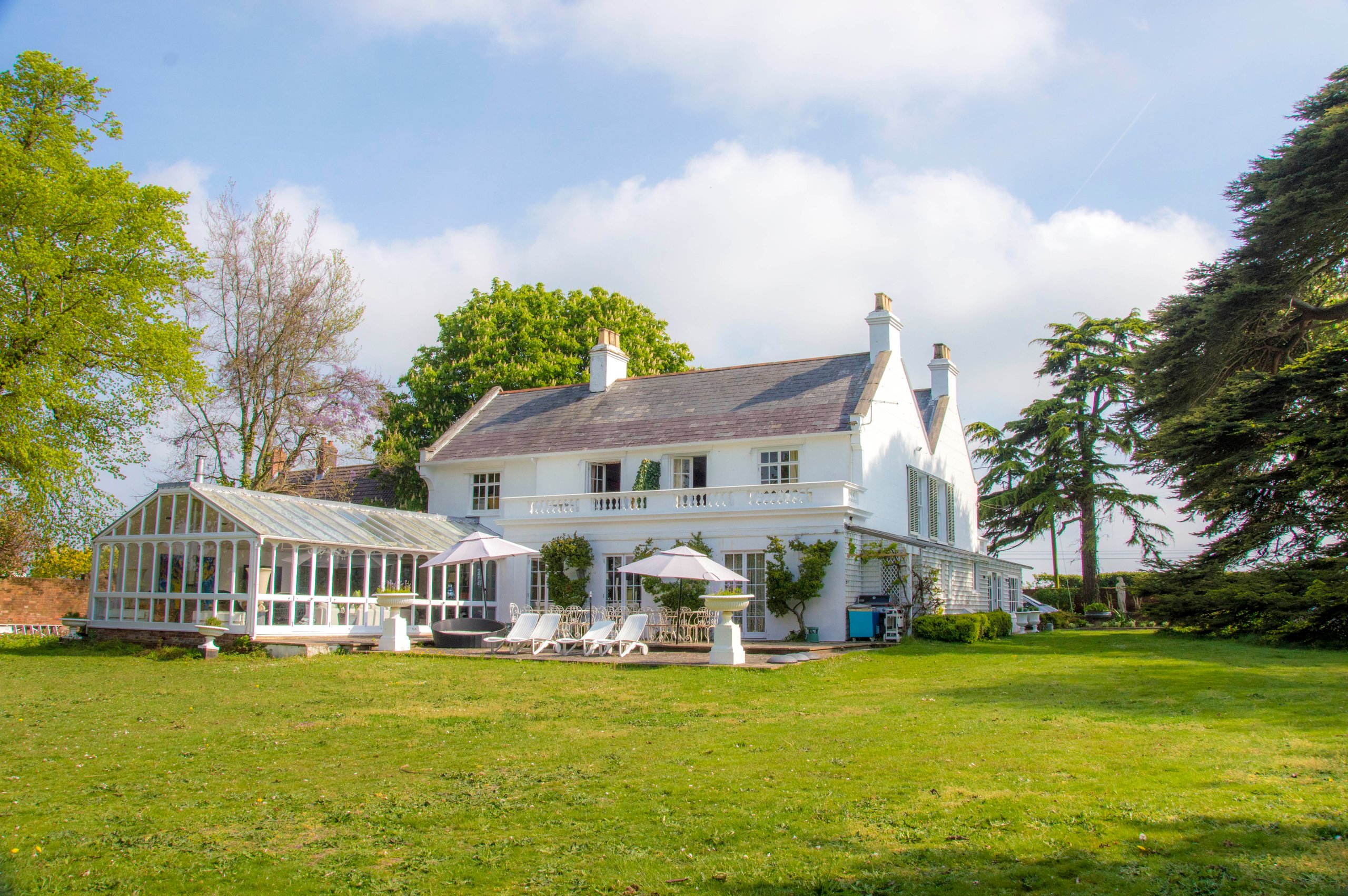 Cedar House B&amp;B