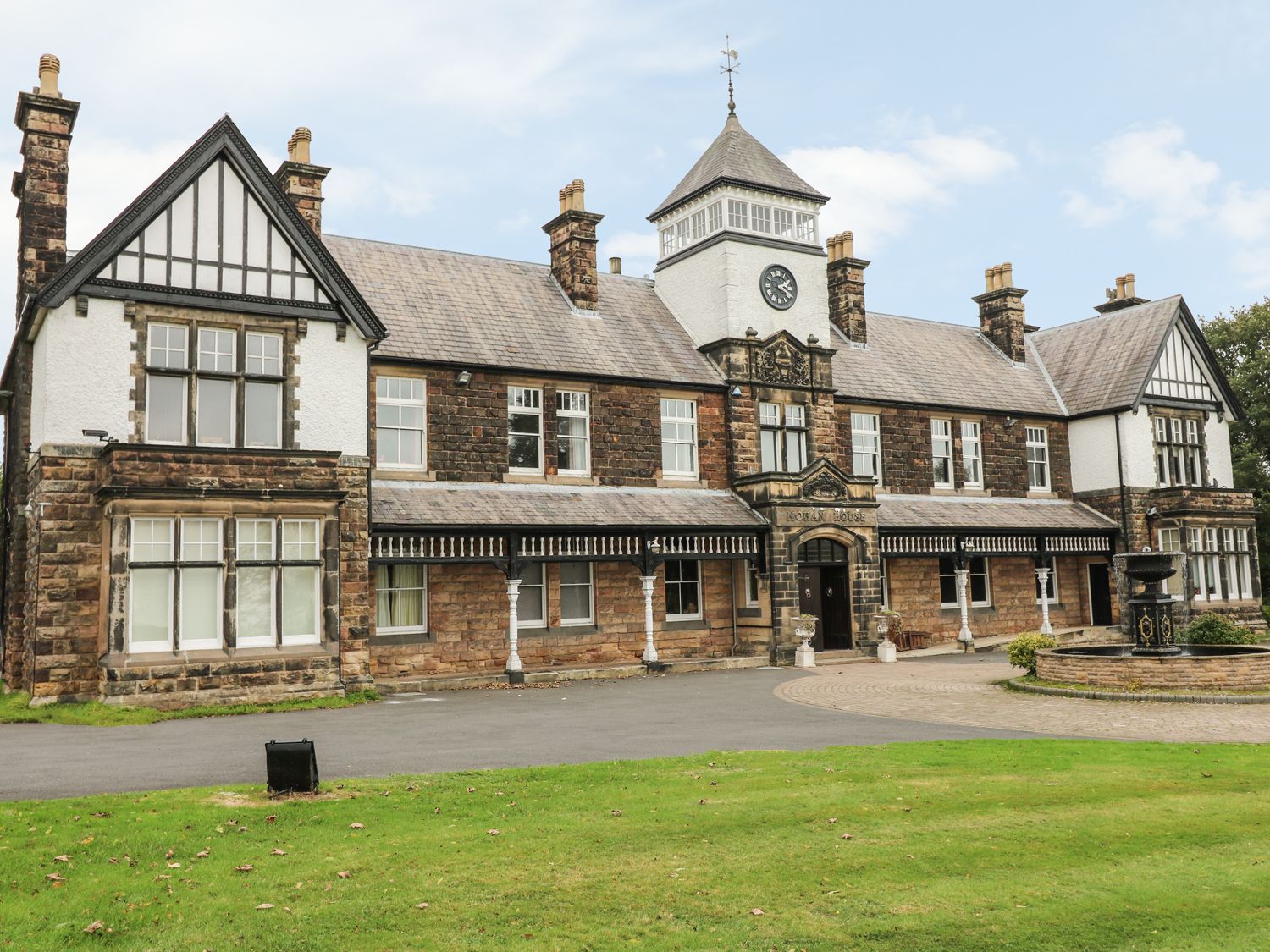 Peak Manor