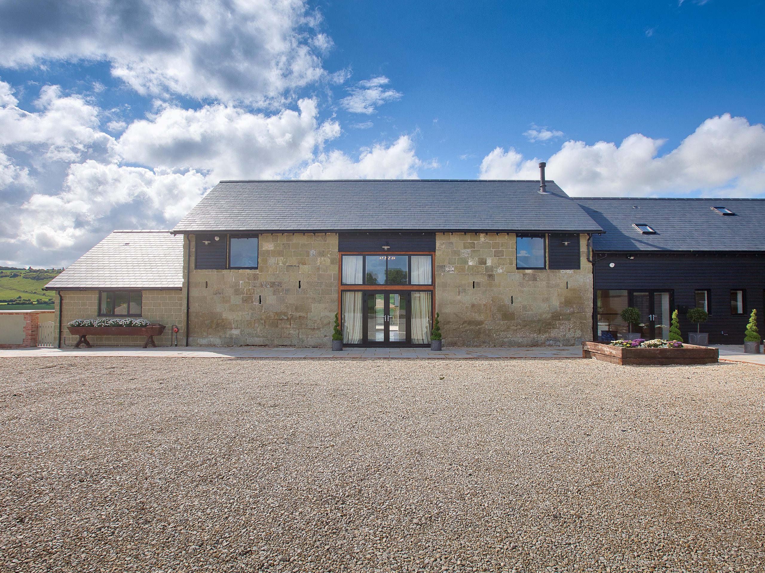 West Barn Lodge