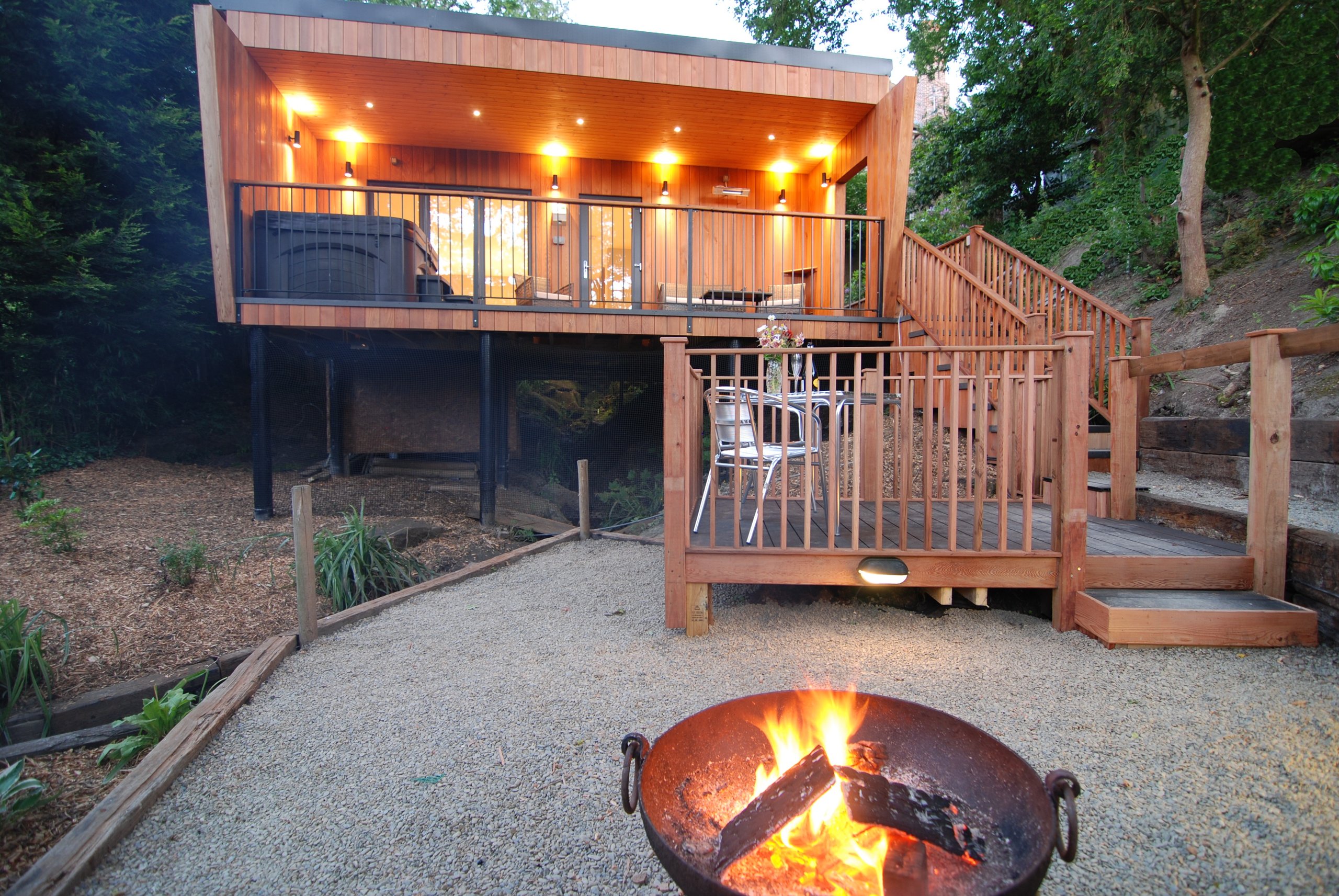Oaks Lodge