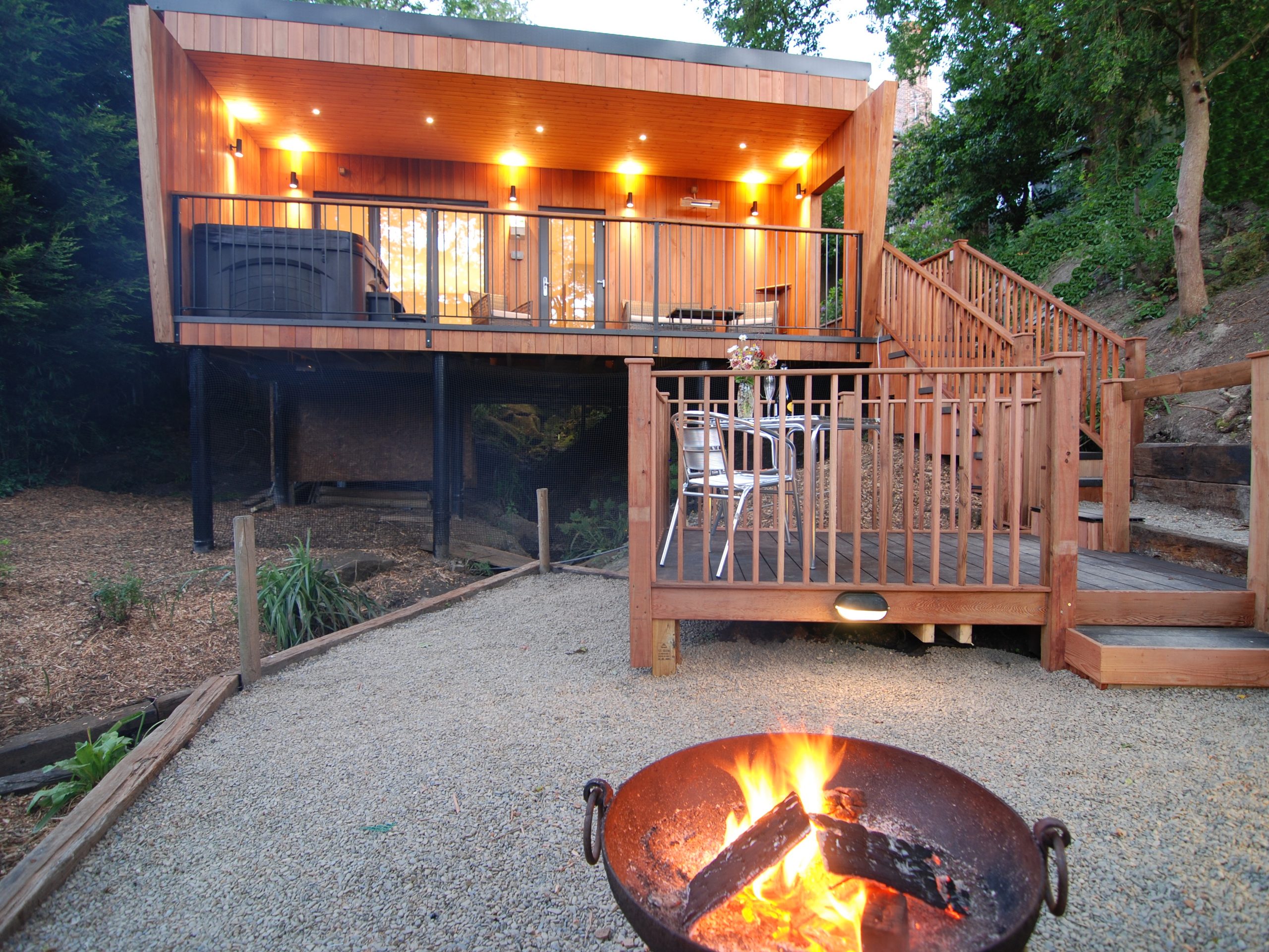 Oaks Lodge