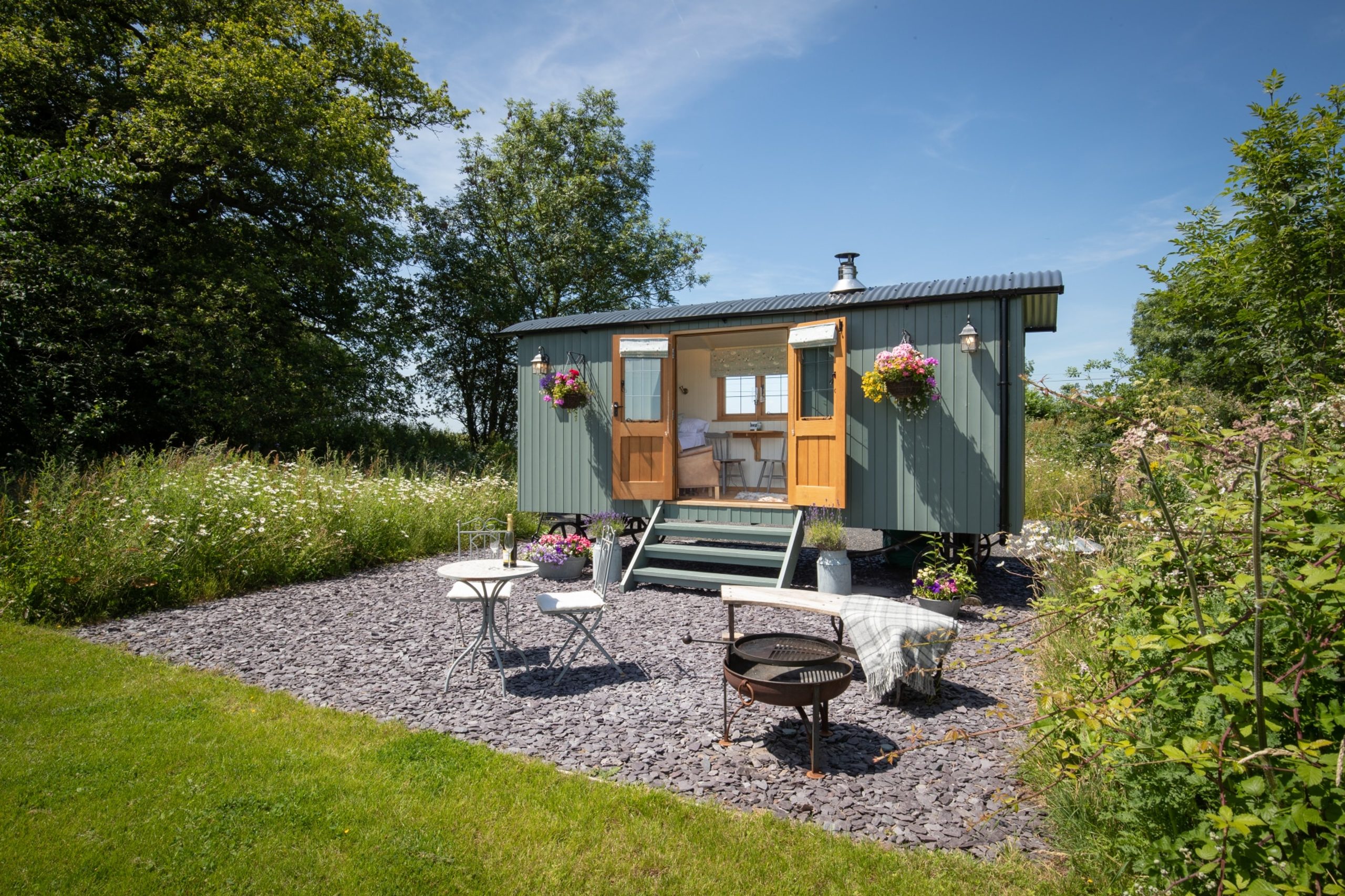 Cromwell's Hideaway - Image 1
