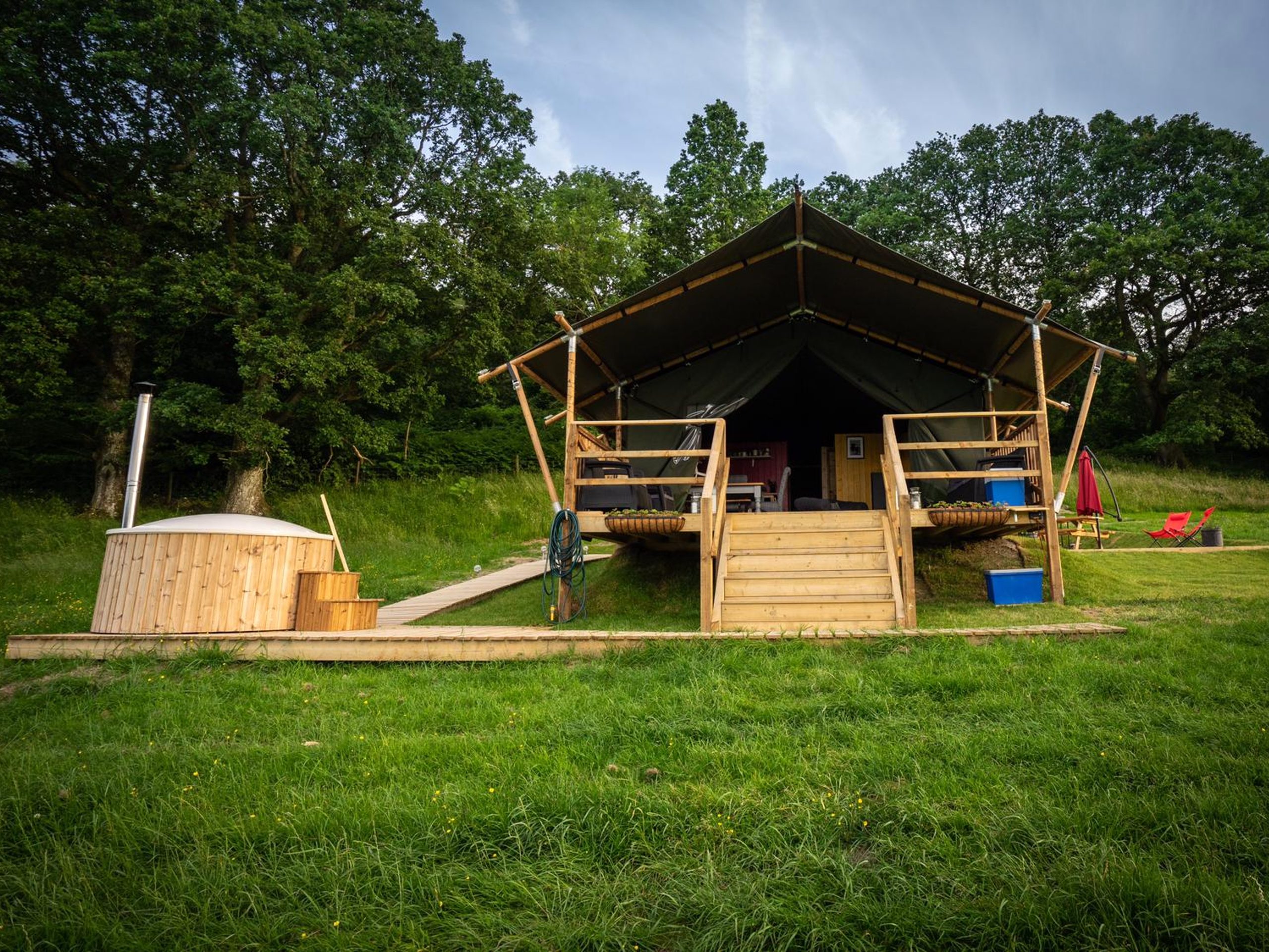 Two Valleys Retreat