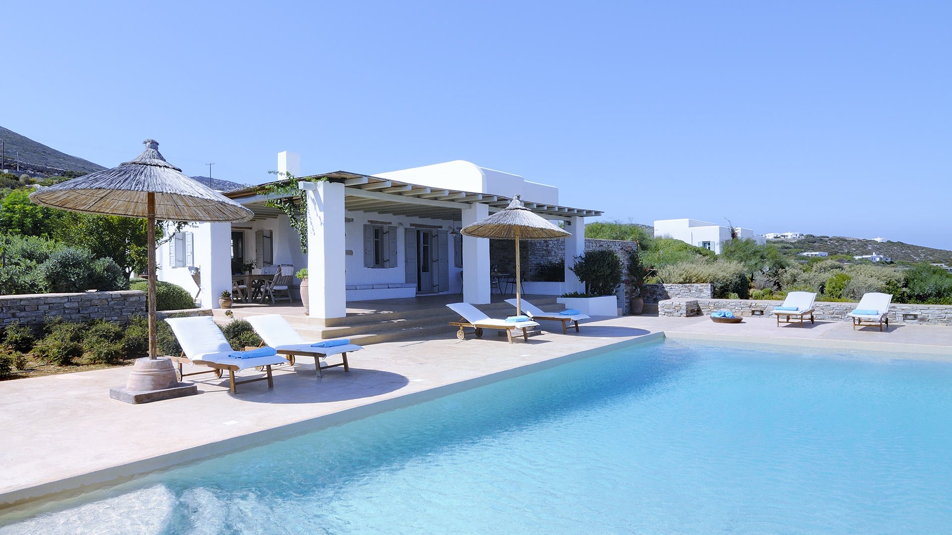 Villa Akis II