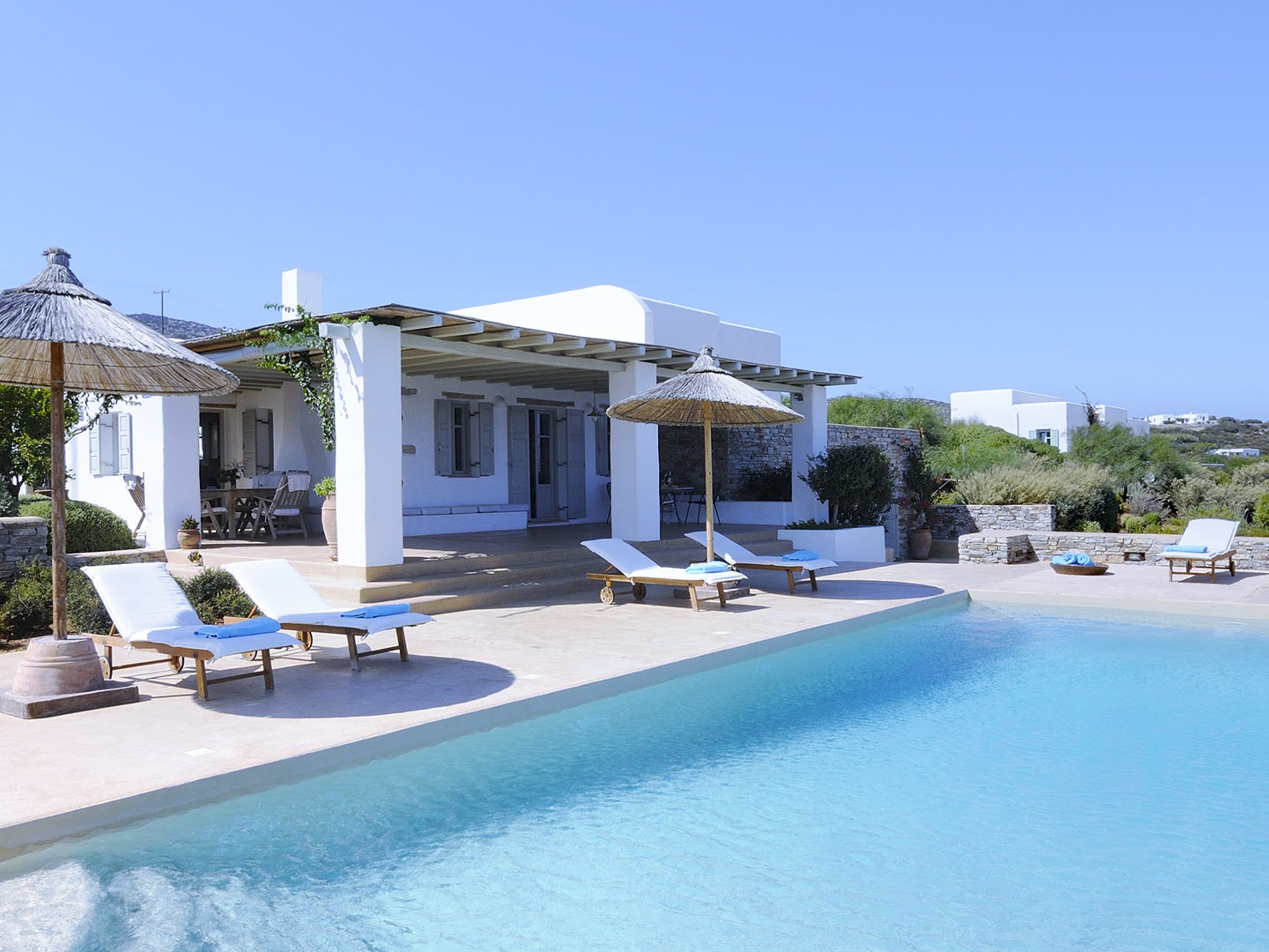 Villa Akis II