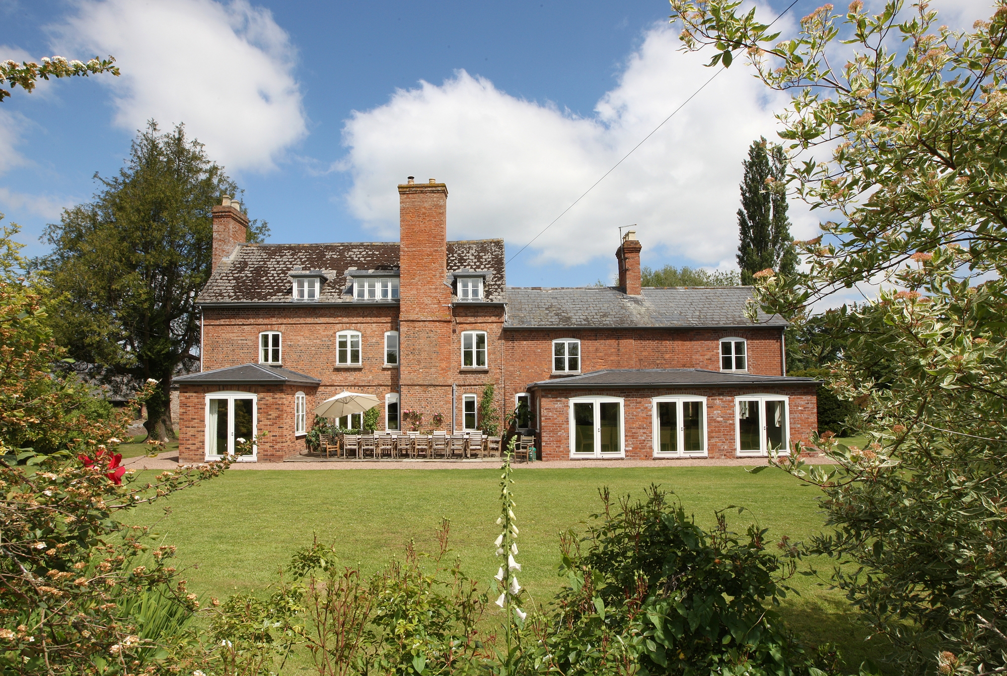 Monnington House