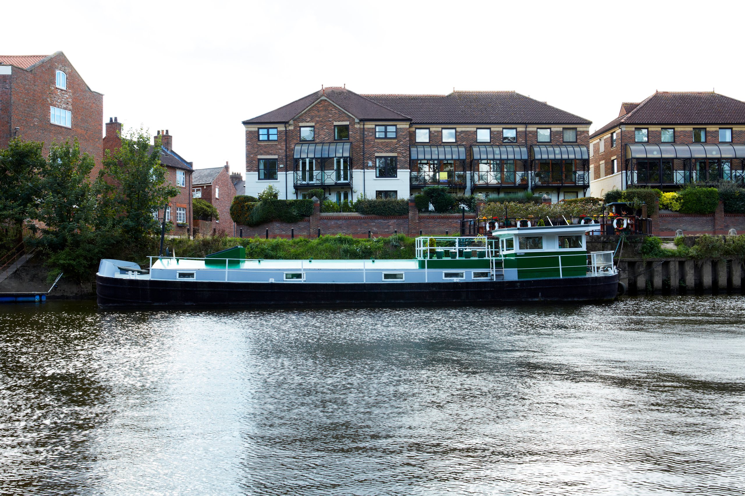 Houseboat Till