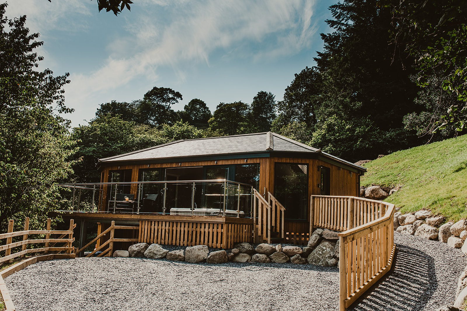 Valley View Lodge - Image 1