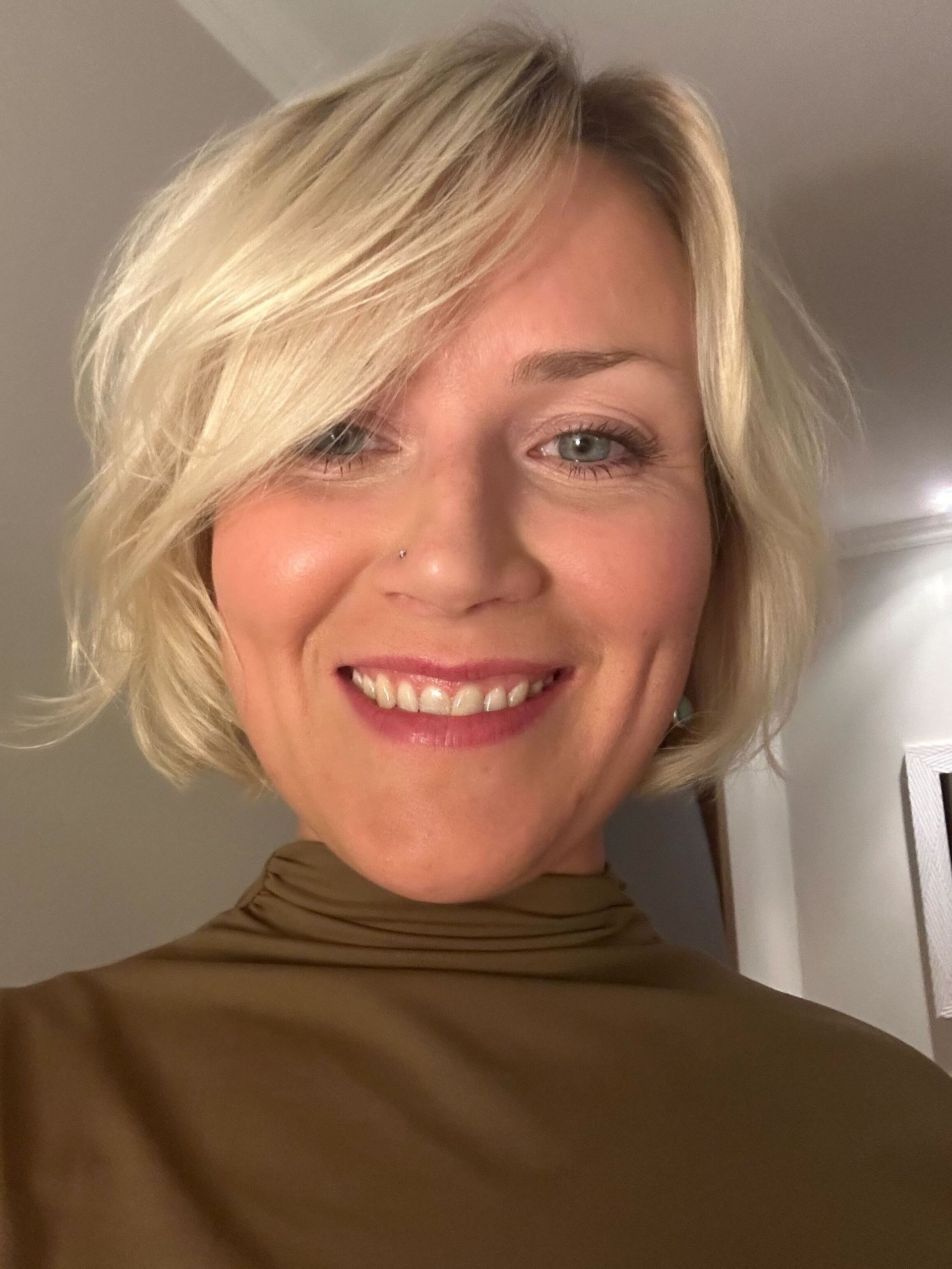 Olivia Brown headshot